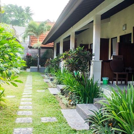 Widi Homestay Canggu Exteriér fotografie